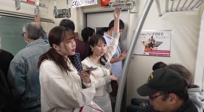 DANDY-974 「えっ！おばさんの私が？！」我が子の前で觸られ必死に抵抗するも愛液を垂れ流し絶頂が止まらない巨尻母VOL.4