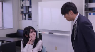 ADN-705 地味眼鏡OLの裏の顔 美熟女ライバー、凌●ライブ配信 武藤あやか